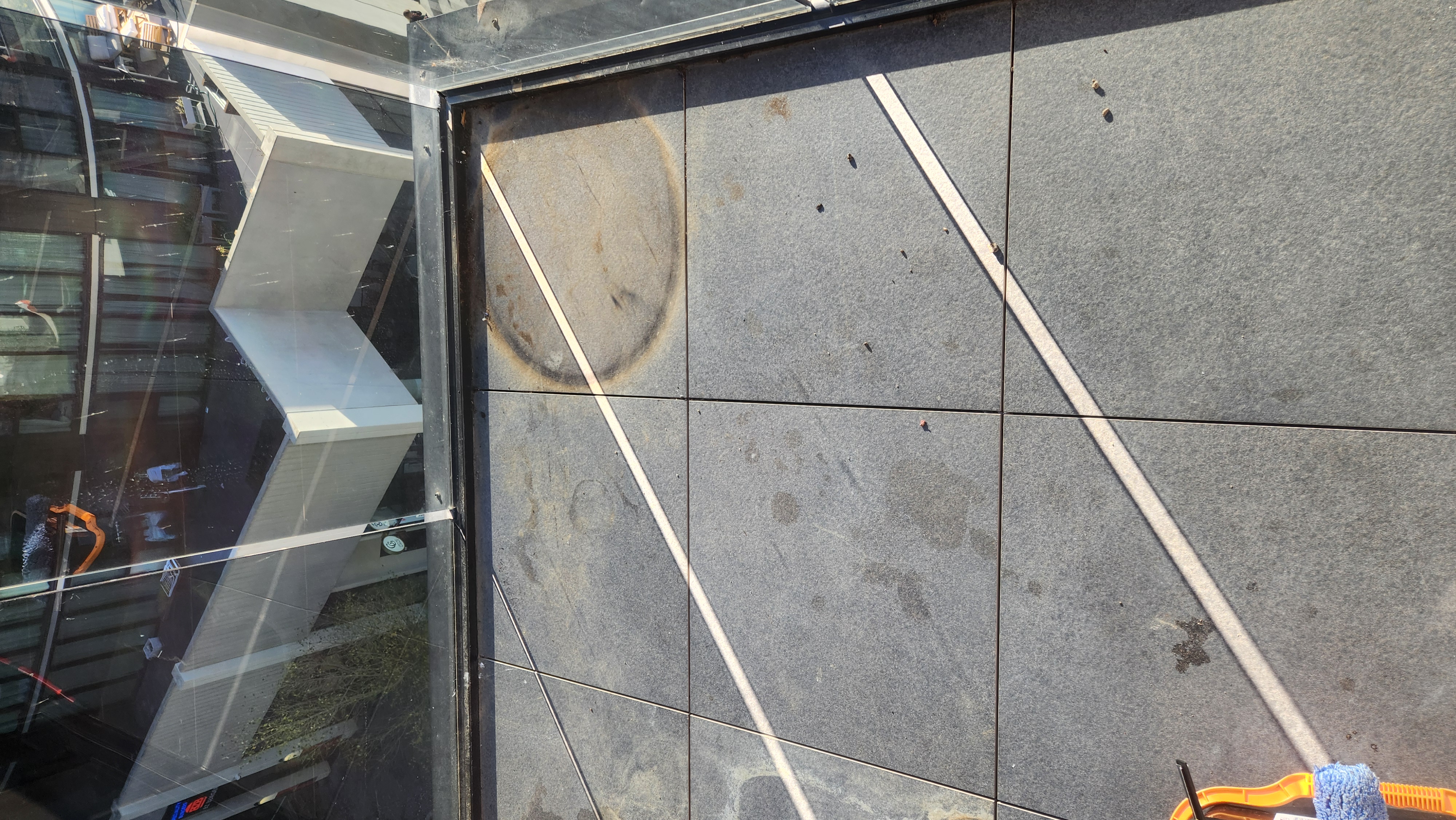 Metal stand and flower pots left the toughest stains over several years.